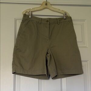 Lauren Ralph Lauren Khaki Bermuda Shorts Classic Fit
